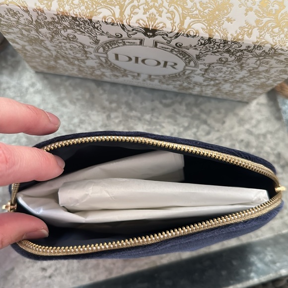 BNIB Dior Cosmetics Pouch - Picture 8 of 9